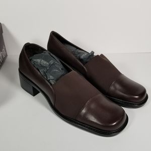 NWT NWB Whats What by Aerosoles Step It Up Size 9